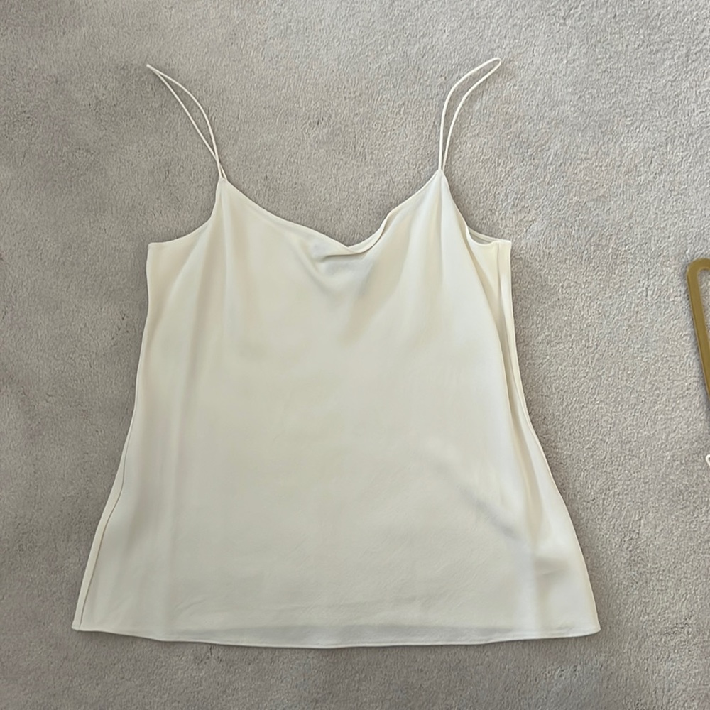 Theory size Medium white silky tank